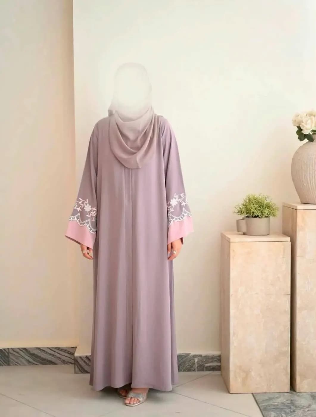 FARISTA ABAYA